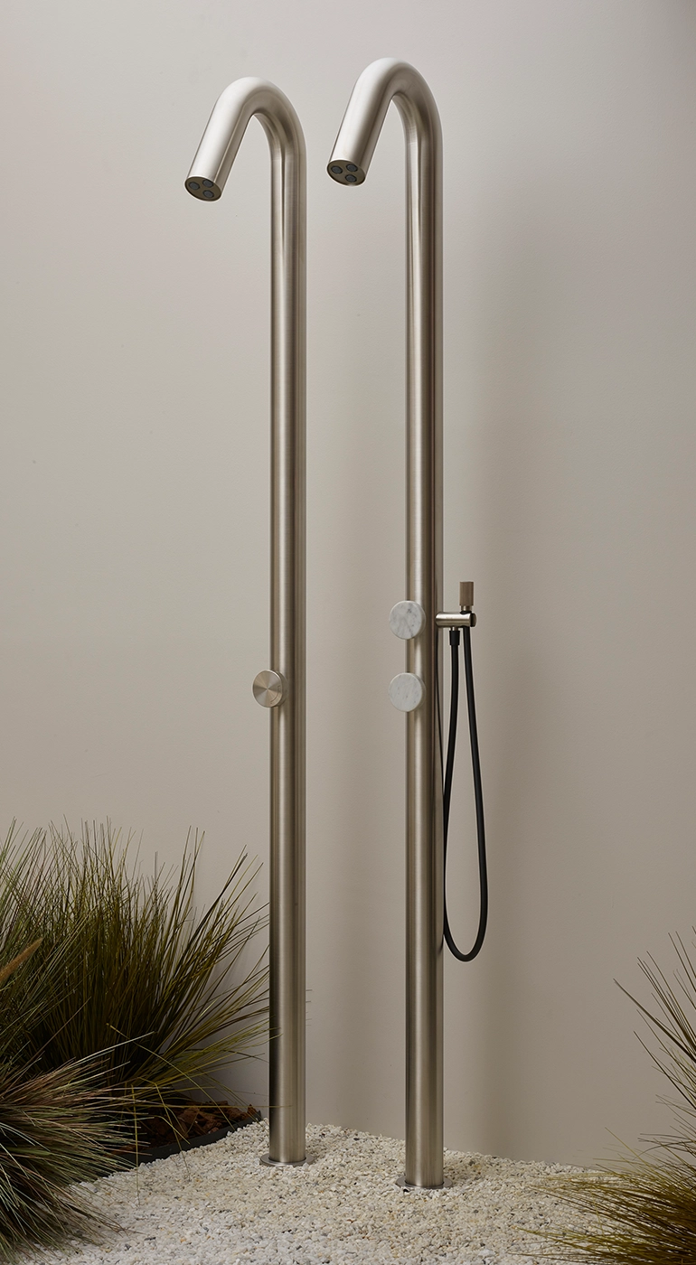 https://fimacf.in/wp-content/uploads/2025/08/FIMA_Carlo_Frattini_OUTSIDE_Colonna_doccia_Freestanding_Shower_column_3.webp