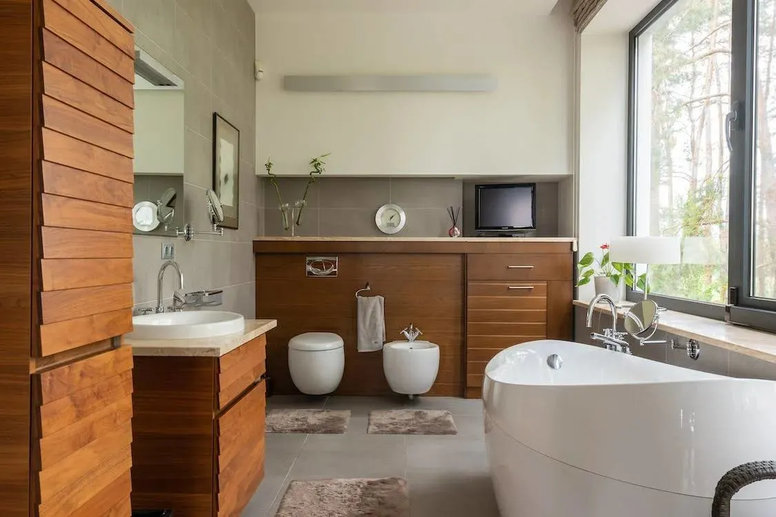 The Benefits Of Investing In High-End Bathroom Fixtures And Accessories