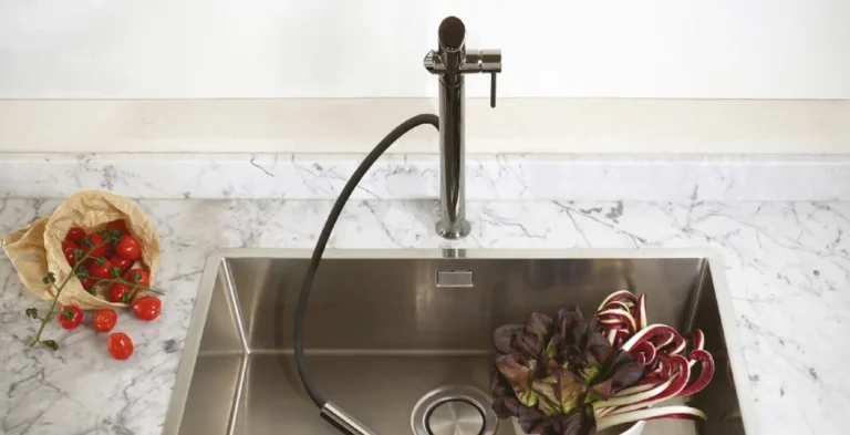 Right-Kitchen-Sink-Tap